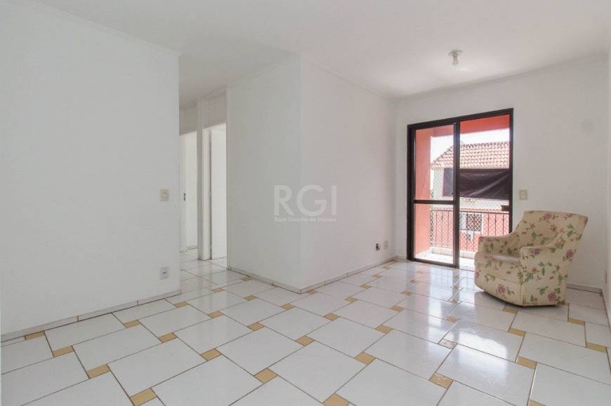 Foto 2 de Apartamento com 3 Quartos à venda, 63m² em Sarandi, Porto Alegre