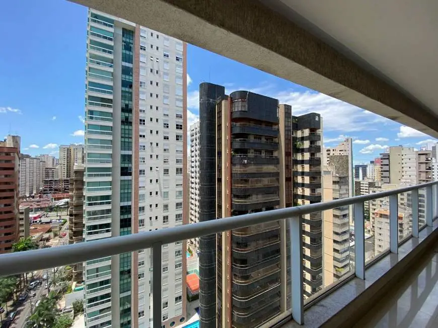 Foto 5 de Apartamento com 3 Quartos à venda, 181m² em Setor Bueno, Goiânia