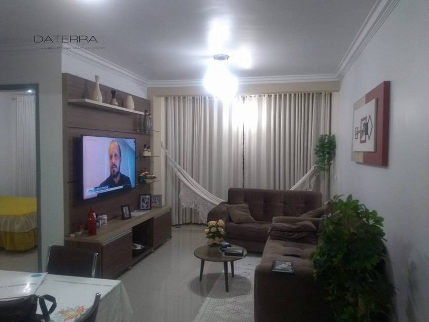 Foto 3 de Apartamento com 3 Quartos à venda, 79m² em Setor Goiânia 2, Goiânia