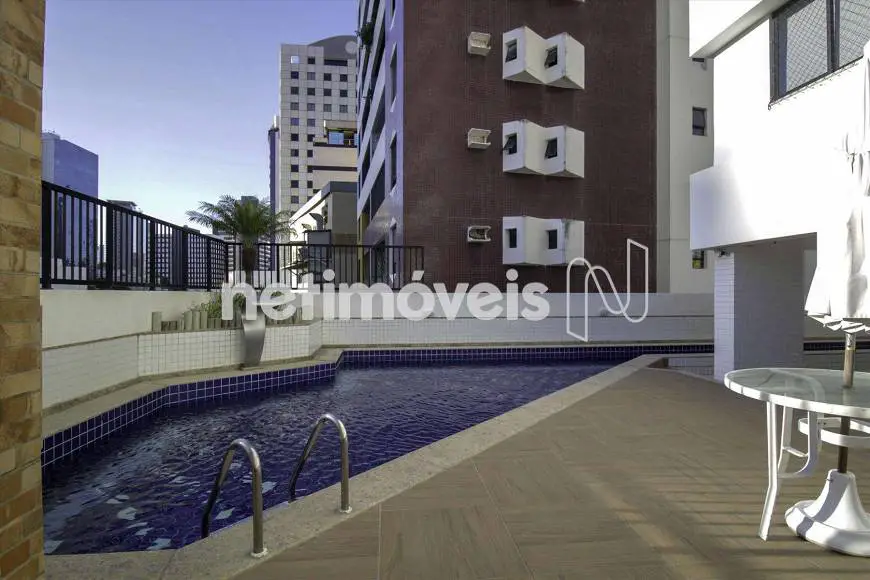 Foto 1 de Apartamento com 3 Quartos para alugar, 115m² em Stiep, Salvador