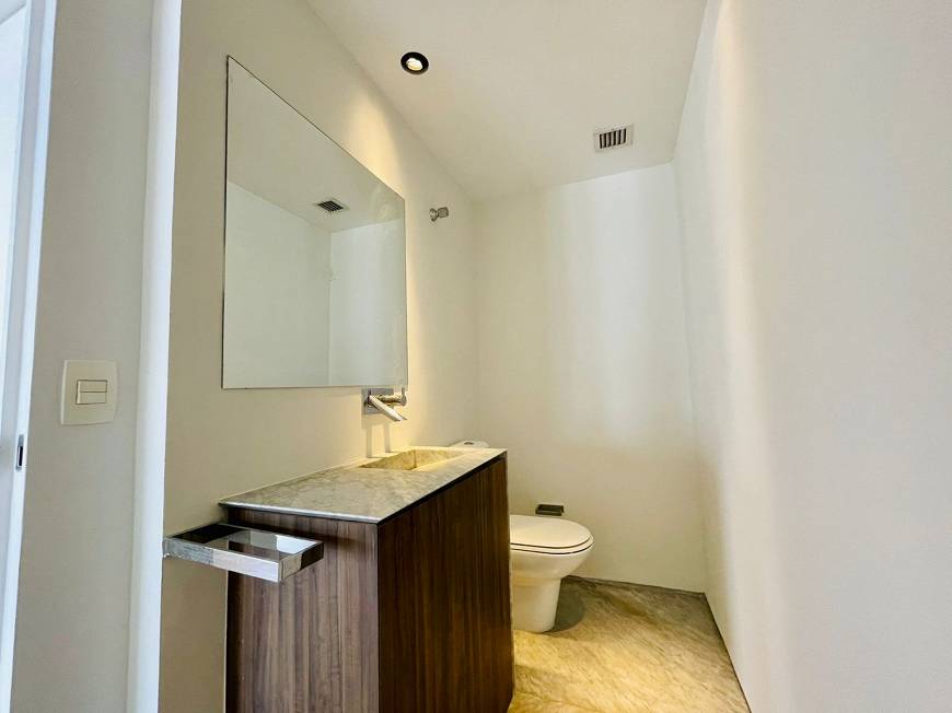 Foto 2 de Apartamento com 3 Quartos para venda ou aluguel, 214m² em Sumaré, São Paulo