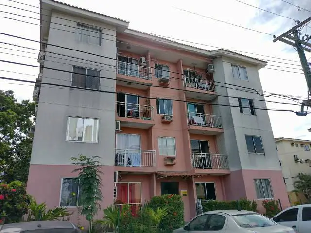 Foto 1 de Apartamento com 3 Quartos à venda, 77m² em Tarumã, Manaus