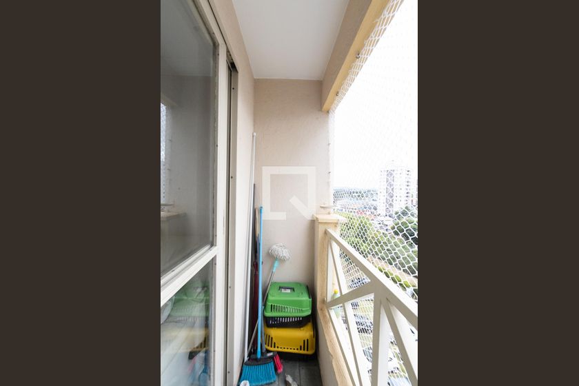 Foto 4 de Apartamento com 3 Quartos para alugar, 68m² em Tatuapé, São Paulo