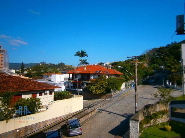 Foto 1 de Apartamento com 3 Quartos à venda, 66m² em Trindade, Florianópolis
