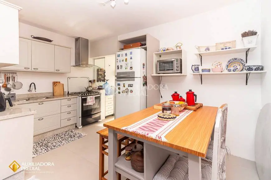 Foto 3 de Apartamento com 3 Quartos à venda, 96m² em Trindade, Florianópolis