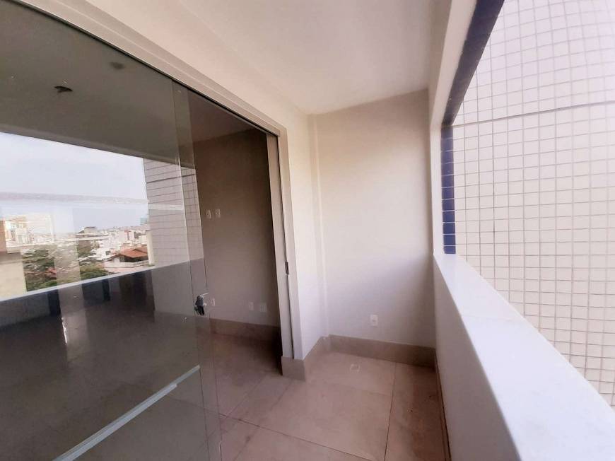 Foto 3 de Apartamento com 3 Quartos à venda, 80m² em União, Belo Horizonte
