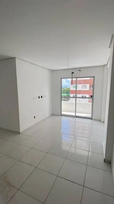 Foto 2 de Apartamento com 3 Quartos para alugar, 10m² em Uruguai, Teresina