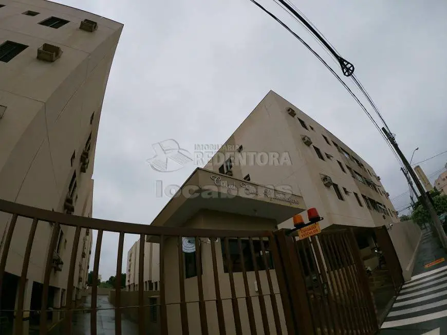 Foto 1 de Apartamento com 3 Quartos para alugar, 57m² em Vila Anchieta, São José do Rio Preto