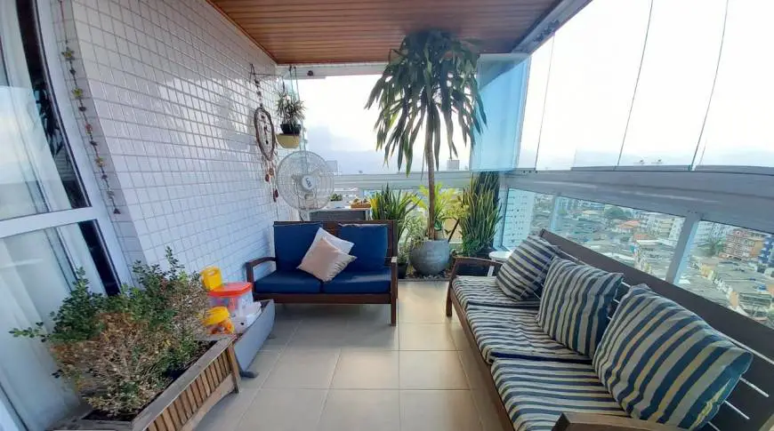Foto 1 de Apartamento com 3 Quartos à venda, 143m² em Vila Assunção, Praia Grande