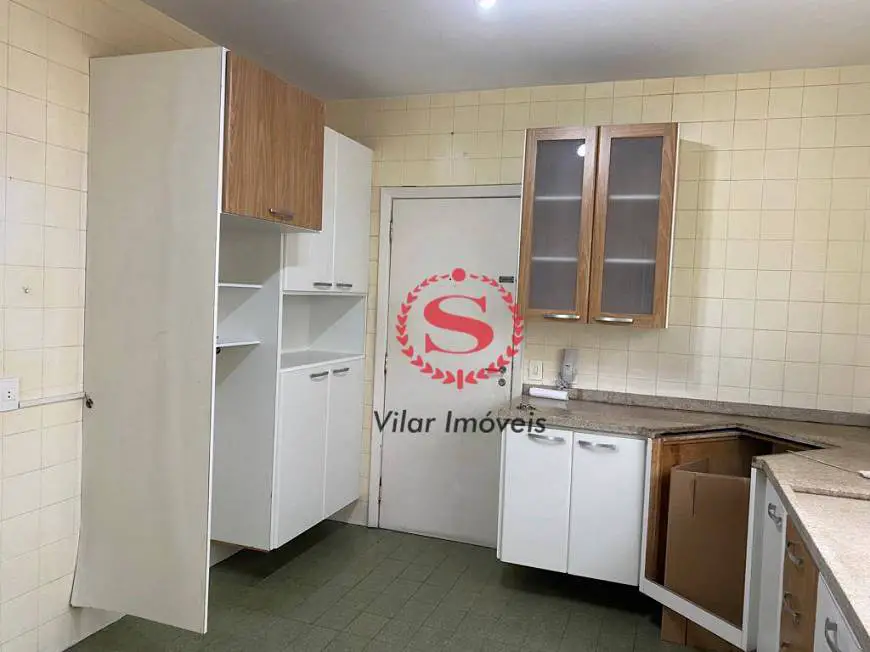 Foto 4 de Apartamento com 3 Quartos para alugar, 160m² em Vila Bastos, Santo André