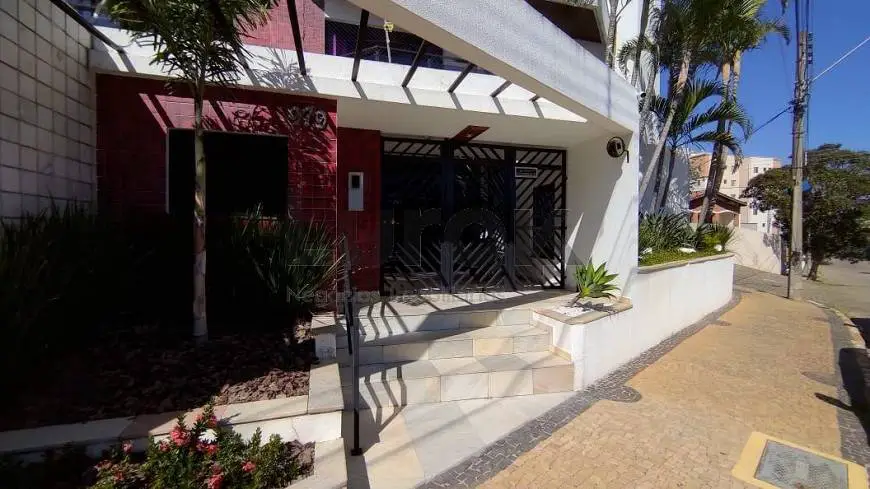 Foto 1 de Apartamento com 3 Quartos à venda, 105m² em Vila Clayton, Valinhos