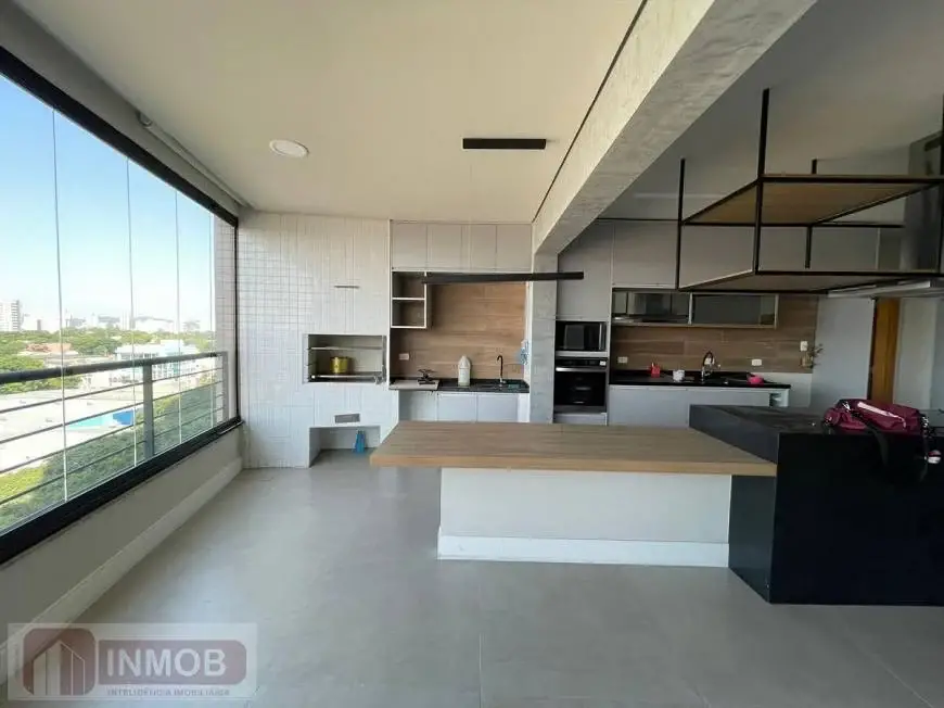 Foto 1 de Apartamento com 3 Quartos para alugar, 155m² em Vila Edmundo, Taubaté