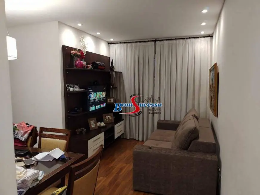 Foto 1 de Apartamento com 3 Quartos à venda, 60m² em Vila Ema, São Paulo