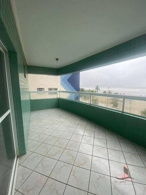 Foto 4 de Apartamento com 3 Quartos à venda, 174m² em Vila Guilhermina, Praia Grande
