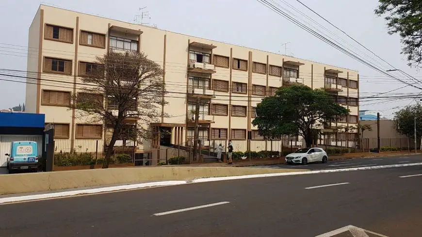 Foto 1 de Apartamento com 3 Quartos à venda, 126m² em Vila Ipiranga, Londrina