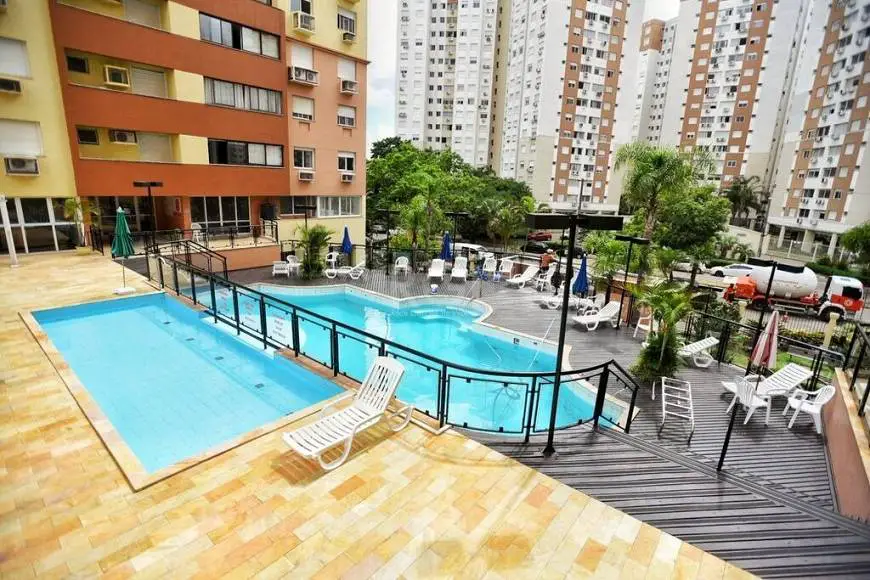 Foto 1 de Apartamento com 3 Quartos à venda, 89m² em Vila Ipiranga, Porto Alegre