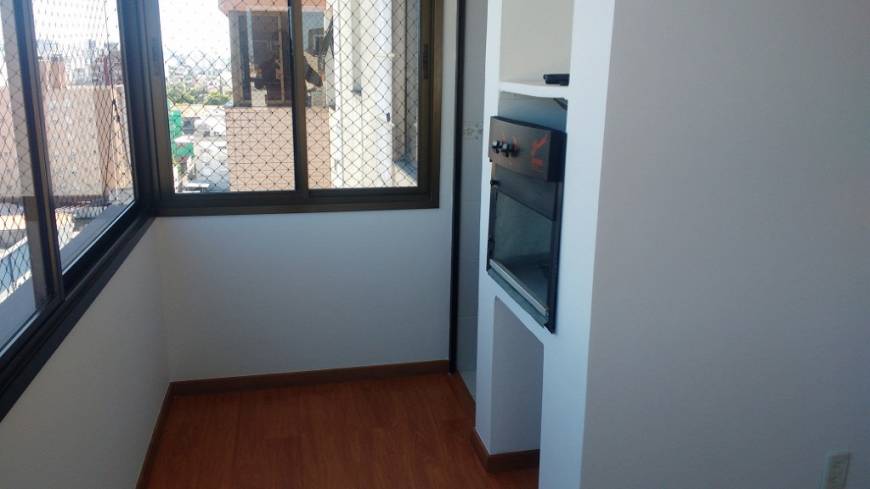 Foto 5 de Apartamento com 3 Quartos à venda, 94m² em Vila Ipiranga, Porto Alegre