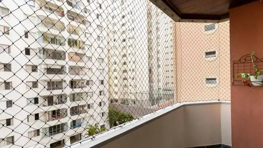 Foto 4 de Apartamento com 3 Quartos para alugar, 105m² em Vila Madalena, São Paulo