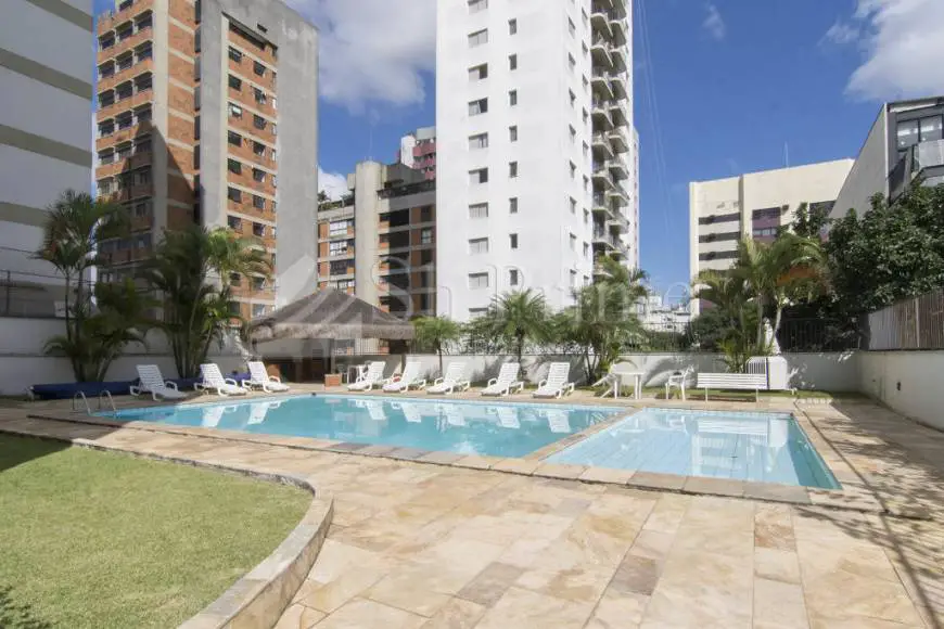 Foto 2 de Apartamento com 3 Quartos à venda, 109m² em Vila Madalena, São Paulo