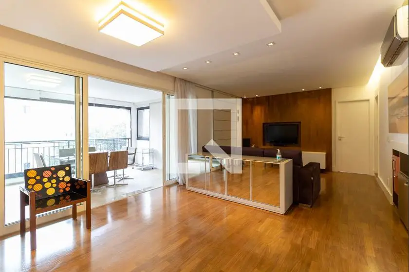 Foto 1 de Apartamento com 3 Quartos para alugar, 140m² em Vila Mariana, São Paulo