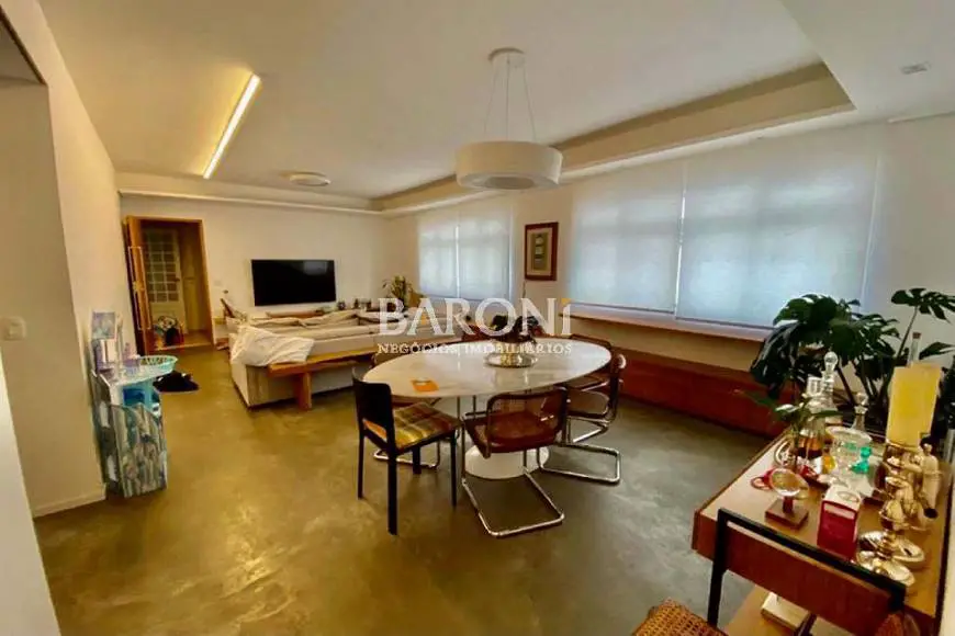 Foto 3 de Apartamento com 3 Quartos à venda, 158m² em Vila Mariana, São Paulo