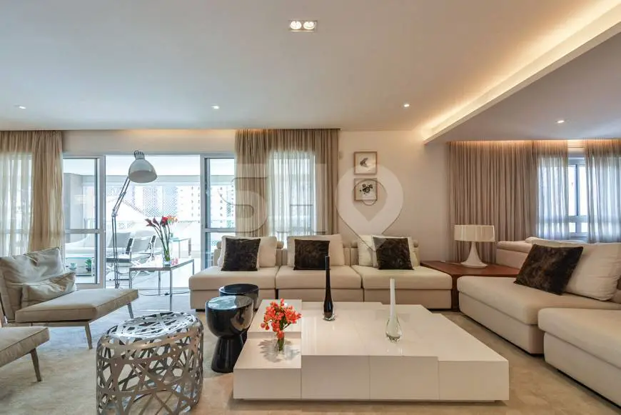 Foto 2 de Apartamento com 3 Quartos à venda, 268m² em Vila Mariana, São Paulo