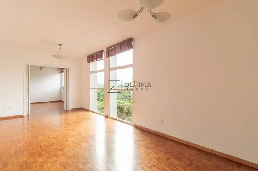 Foto 3 de Apartamento com 3 Quartos à venda, 120m² em Vila Nova Conceição, São Paulo