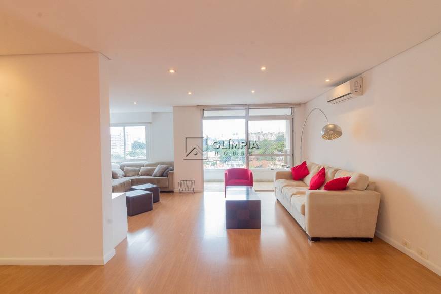 Foto 4 de Apartamento com 3 Quartos à venda, 150m² em Vila Nova Conceição, São Paulo