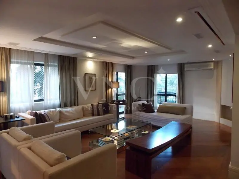 Foto 1 de Apartamento com 3 Quartos à venda, 300m² em Vila Nova Conceição, São Paulo