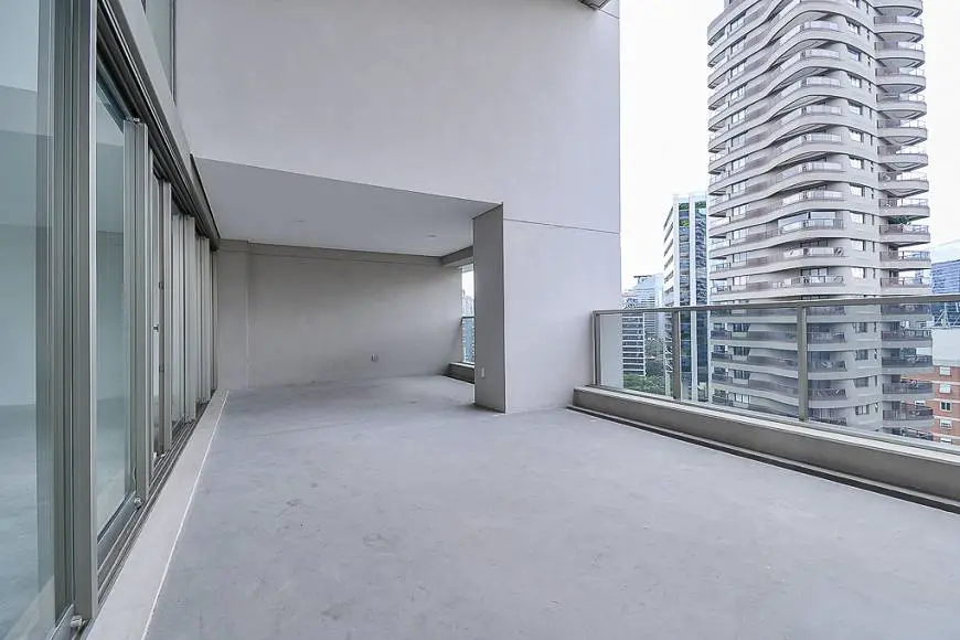 Foto 5 de Apartamento com 3 Quartos à venda, 275m² em Vila Olímpia, São Paulo