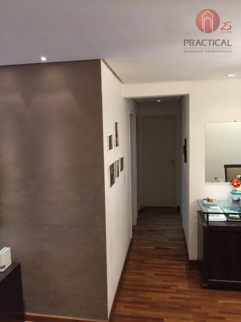 Foto 2 de Apartamento com 3 Quartos à venda, 75m² em Vila Olímpia, São Paulo