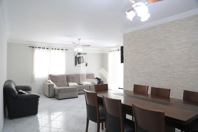 Foto 1 de Apartamento com 3 Quartos para alugar, 124m² em Vila Tupi, Praia Grande