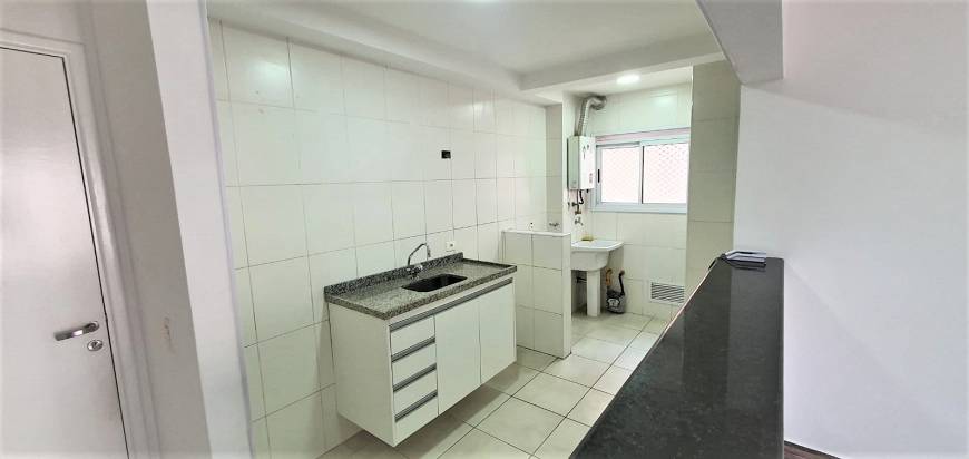 Foto 1 de Apartamento com 3 Quartos para alugar, 70m² em Vila Valparaiso, Santo André
