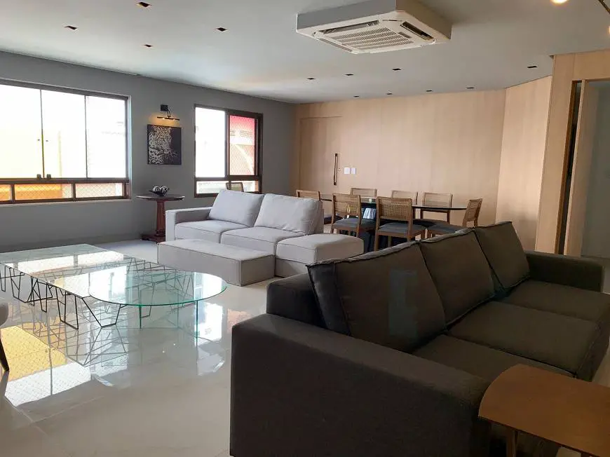 Foto 3 de Apartamento com 3 Quartos à venda, 190m² em Vitória, Salvador