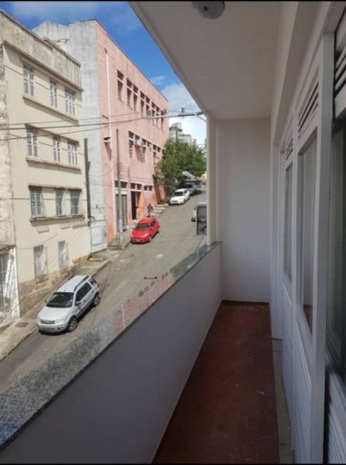 Foto 4 de Apartamento com 3 Quartos para alugar, 200m² em Vitória, Salvador