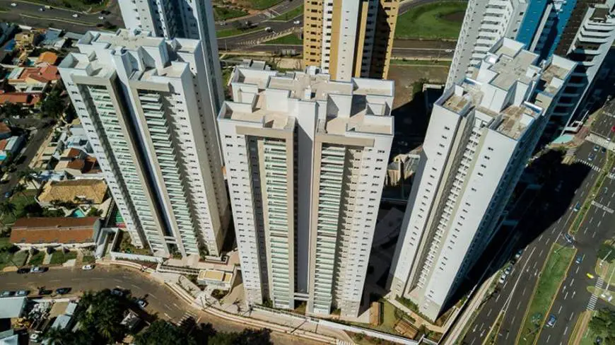 Foto 2 de Apartamento com 3 Quartos à venda, 10m² em Vivendas do Bosque, Campo Grande