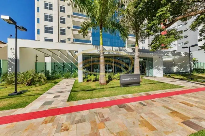 Foto 1 de Apartamento com 3 Quartos à venda, 394m² em Zona 07, Maringá