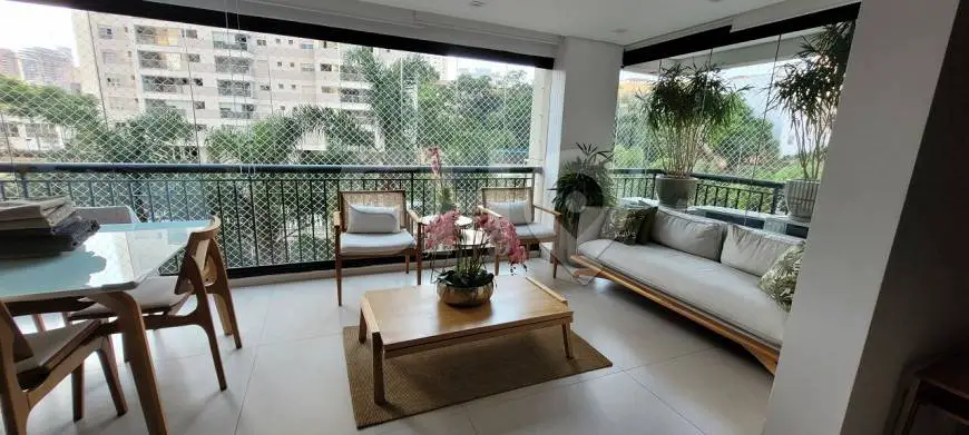 Foto 4 de Apartamento com 4 Quartos à venda, 192m² em Aclimação, São Paulo