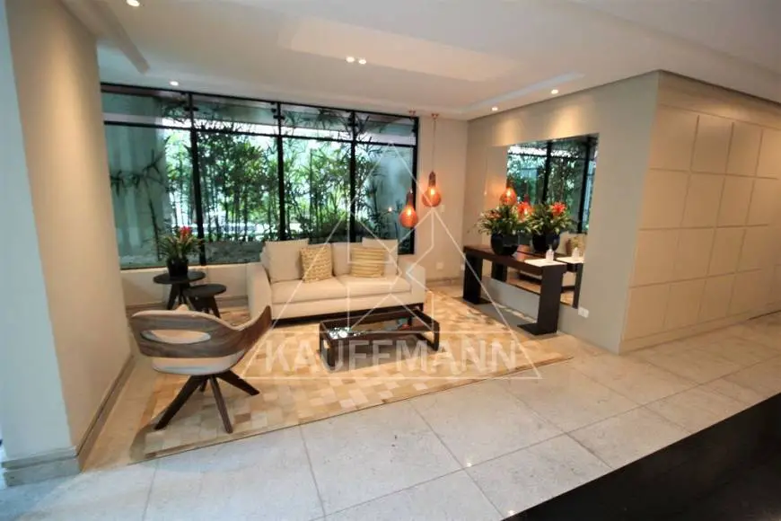 Foto 1 de Apartamento com 4 Quartos à venda, 234m² em Aclimação, São Paulo