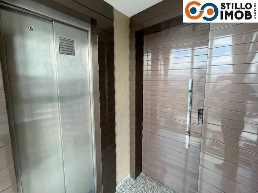 Foto 2 de Apartamento com 4 Quartos à venda, 270m² em Aleixo, Manaus