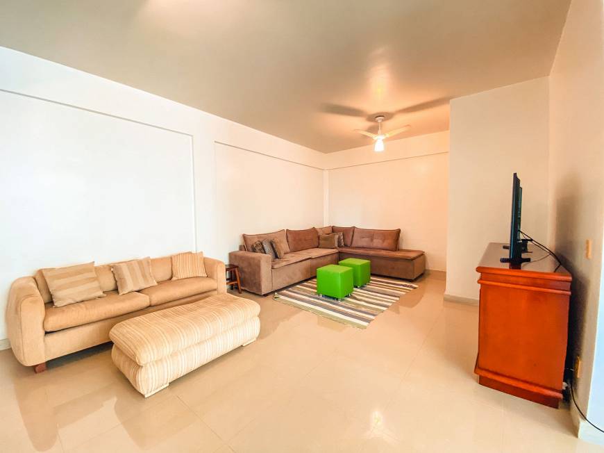 Foto 2 de Apartamento com 4 Quartos à venda, 145m² em Algodoal, Cabo Frio