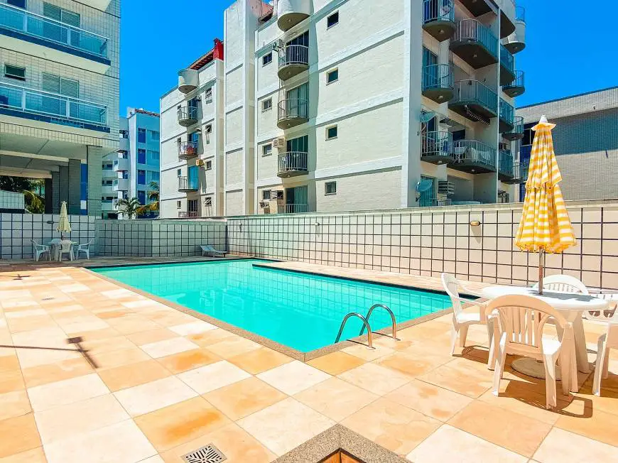 Foto 2 de Apartamento com 4 Quartos à venda, 145m² em Algodoal, Cabo Frio