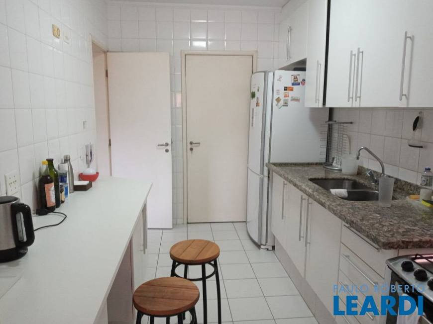 Foto 5 de Apartamento com 4 Quartos à venda, 128m² em Alto Da Boa Vista, São Paulo