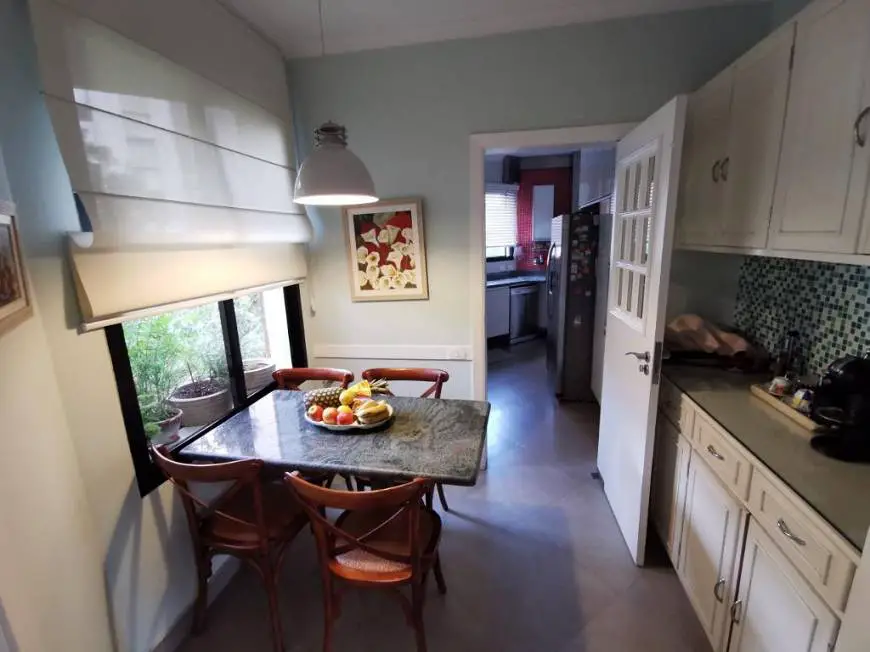 Foto 5 de Apartamento com 4 Quartos à venda, 278m² em Alto de Pinheiros, São Paulo