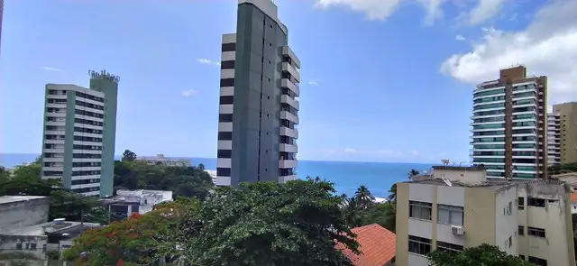 Foto 2 de Apartamento com 4 Quartos à venda, 211m² em Barra, Salvador