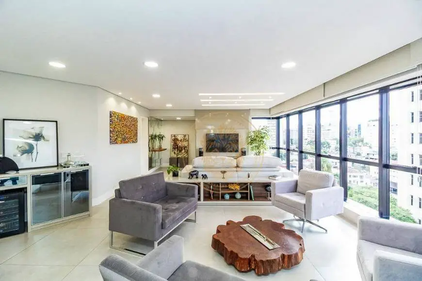 Foto 1 de Apartamento com 4 Quartos à venda, 180m² em Batel, Curitiba