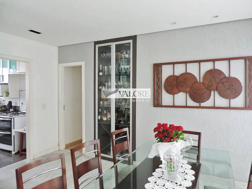 Foto 5 de Apartamento com 4 Quartos para alugar, 134m² em Belvedere, Belo Horizonte