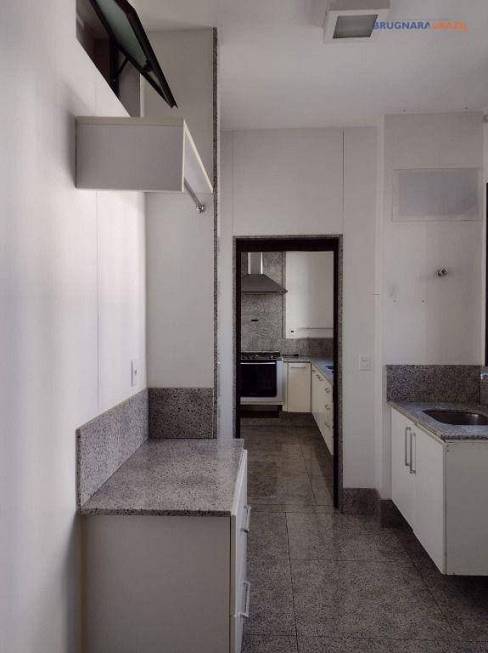 Foto 5 de Apartamento com 4 Quartos para venda ou aluguel, 204m² em Belvedere, Belo Horizonte