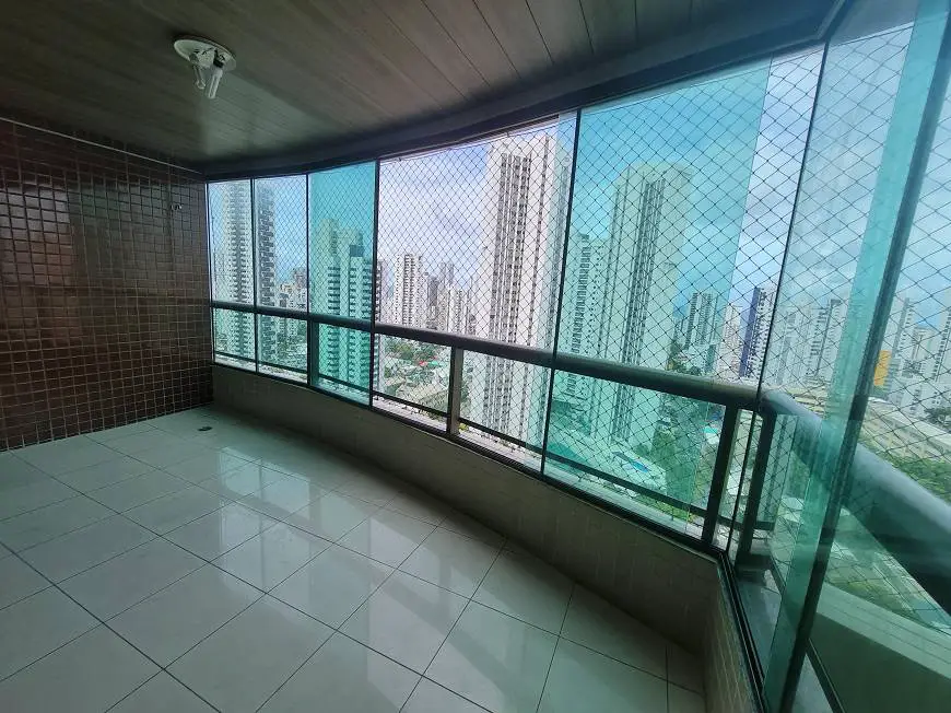 Foto 1 de Apartamento com 4 Quartos à venda, 177m² em Boa Viagem, Recife