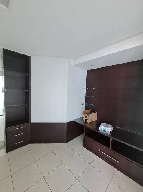 Foto 4 de Apartamento com 4 Quartos à venda, 177m² em Boa Viagem, Recife